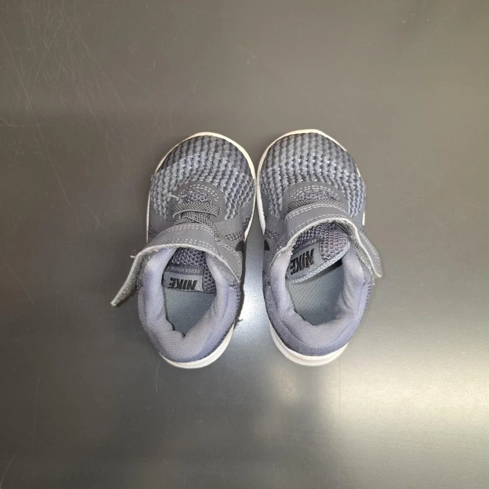 Nike Revolution 4 Shoes Toddler Boys 5C Gray Mesh Hook & Loop Running Sneakers
